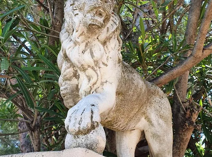 Apartment Les Palmiers -stretta Di I Mandarini *